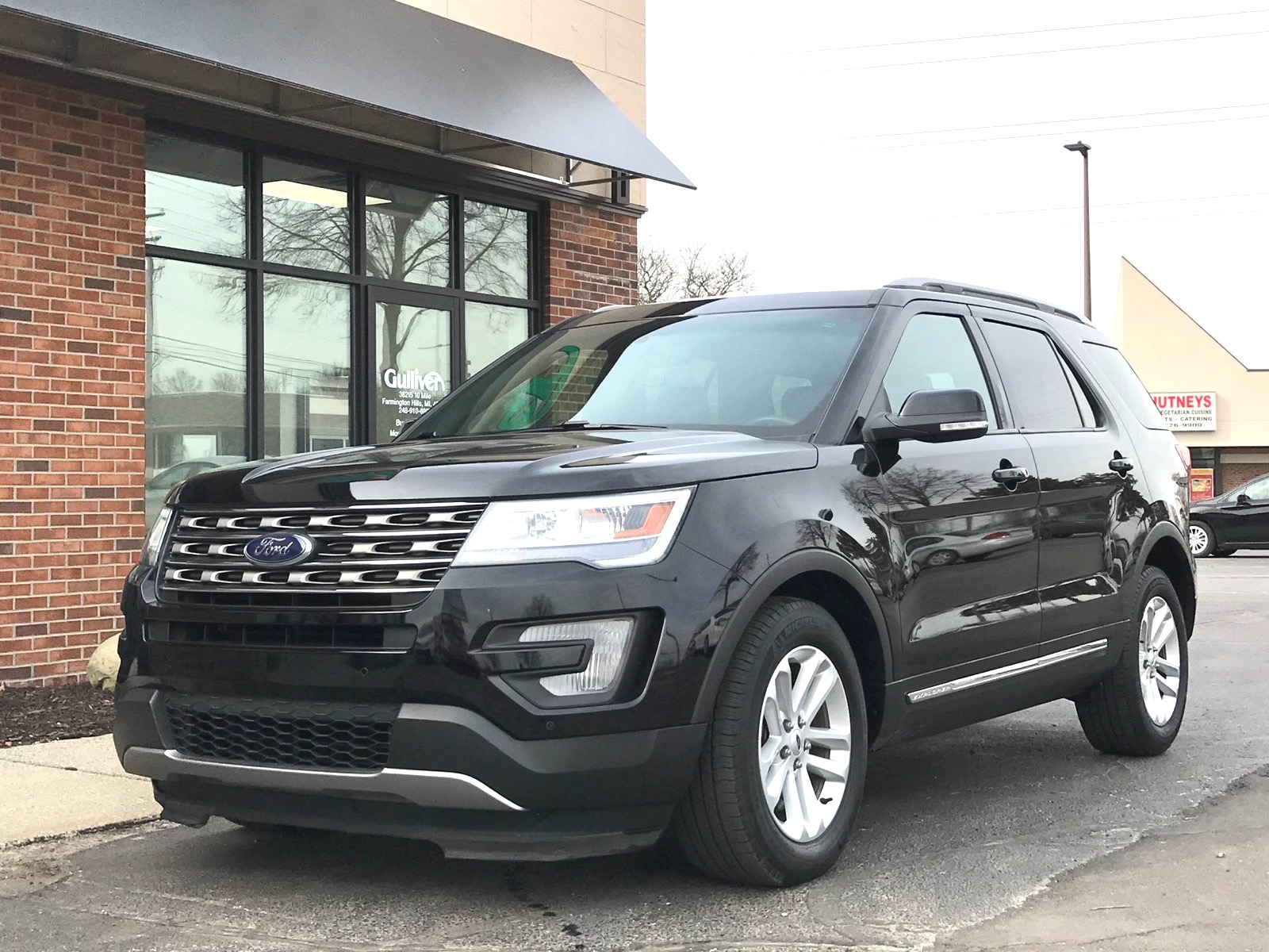 新着車両紹介] 2017 Ford Explorer XLT AWD | ガリバーUSA